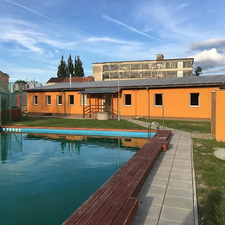 Na Sadkach Hostel Strakonice